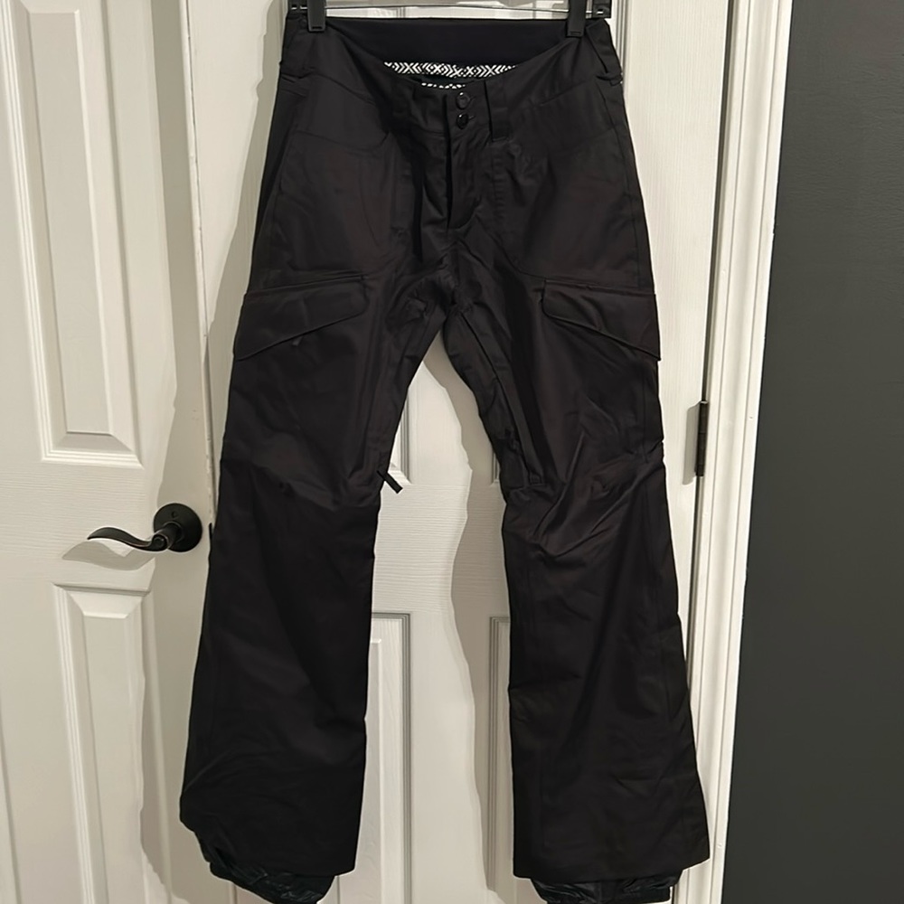 Women’s Burton ski pants